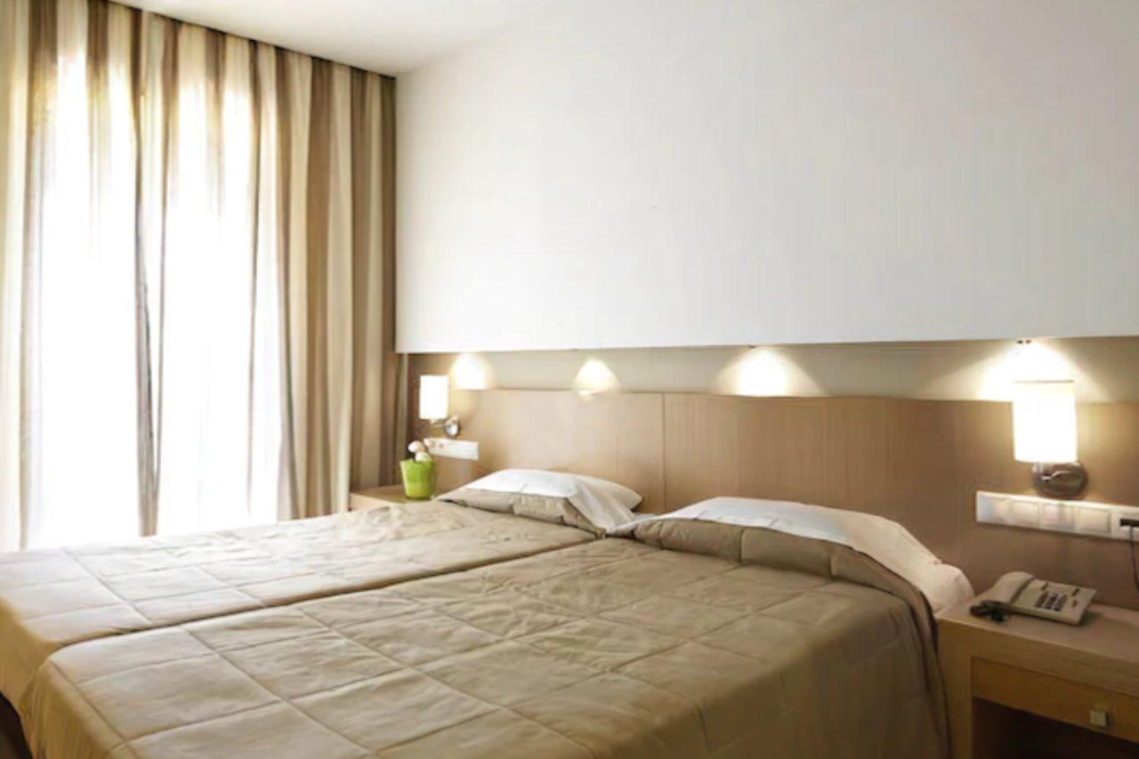 Astoria Hotel Трулос Екстер'єр фото
